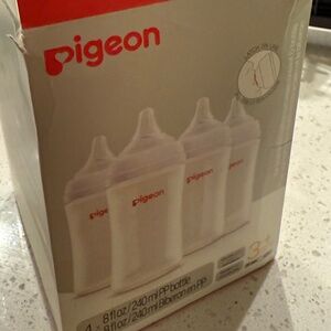 Pigeon Bottles (8oz, set of 4)